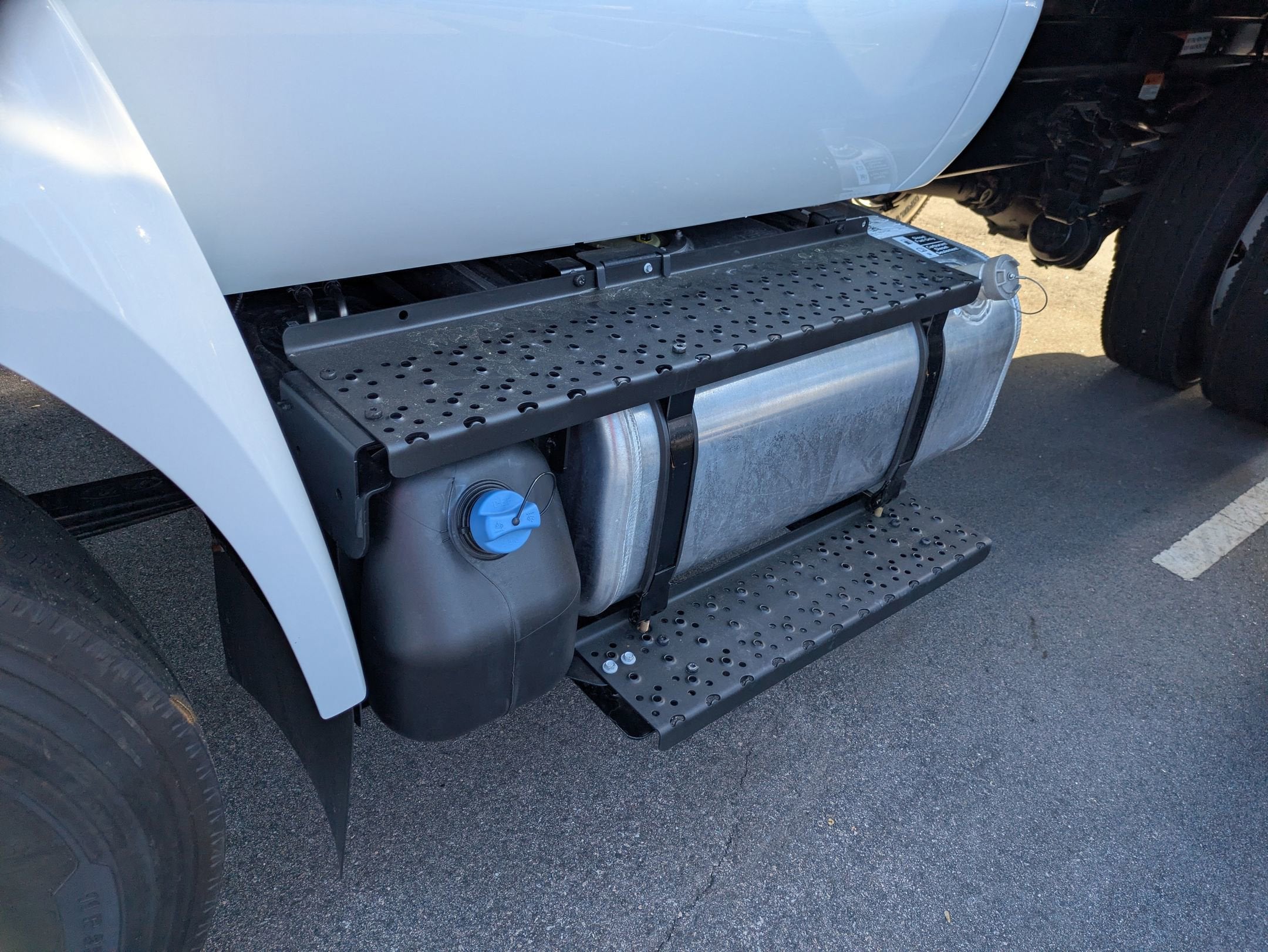 2027 Ford F-750SD Base