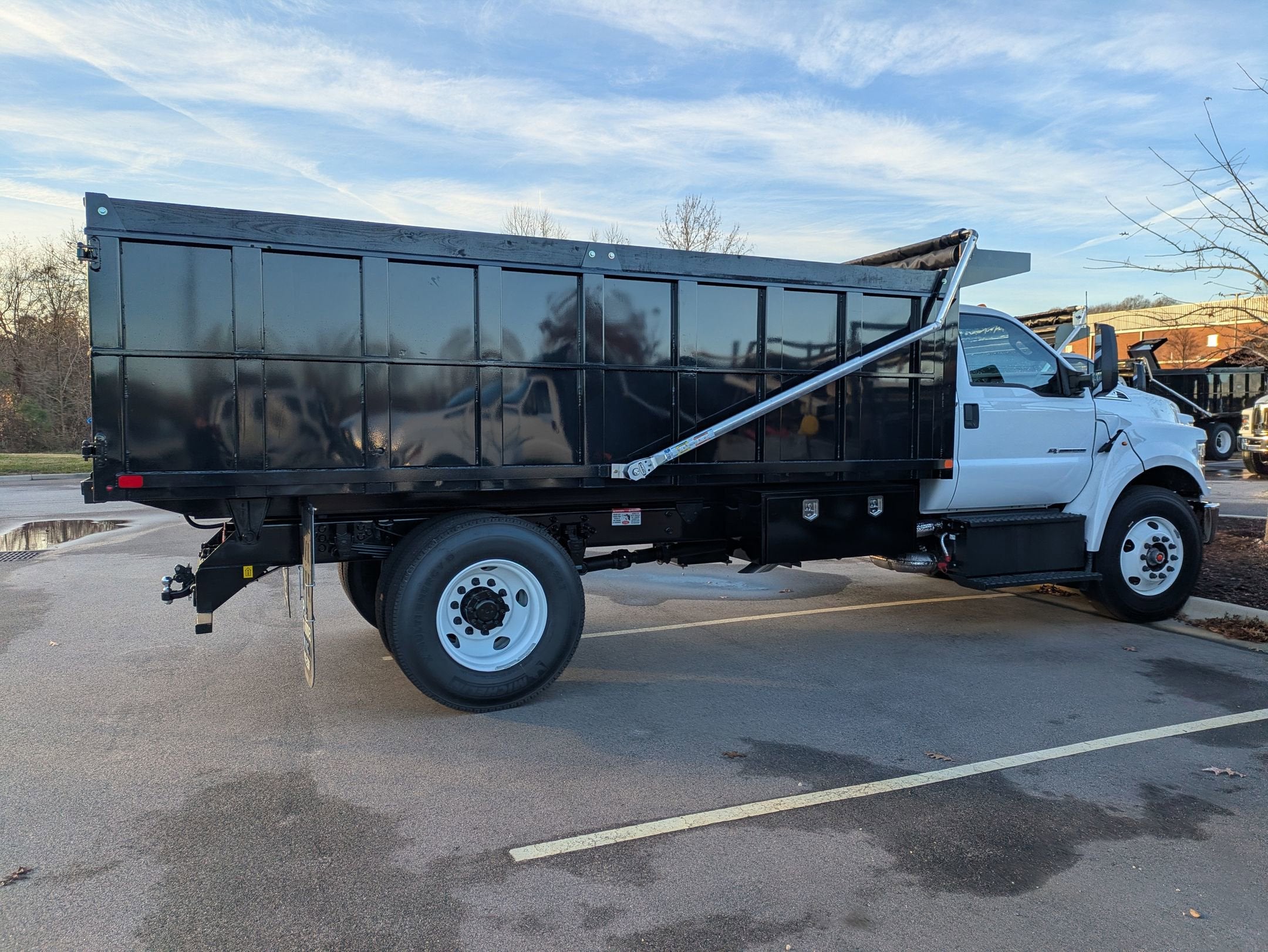 2026 Ford F-750SD Base