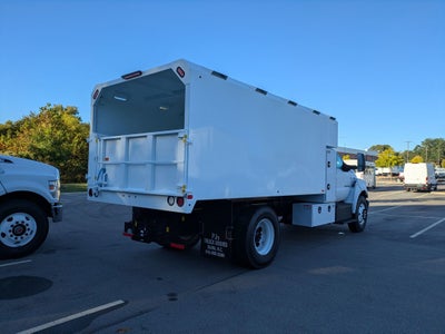 2026 Ford F-750SD Base