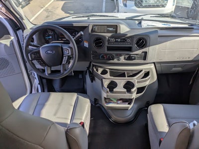 2027 Ford E-Series Cutaway Base