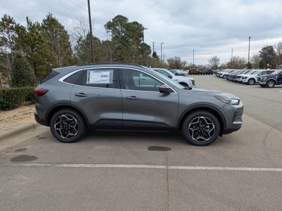 2026 Ford Escape Platinum