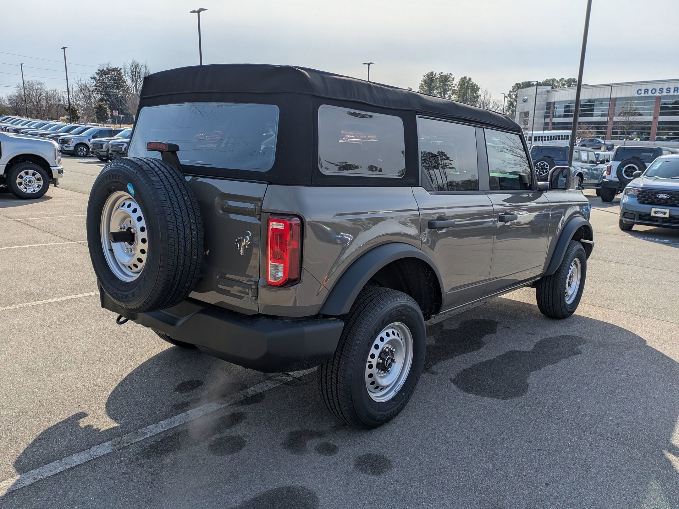 2025 Ford Bronco Base