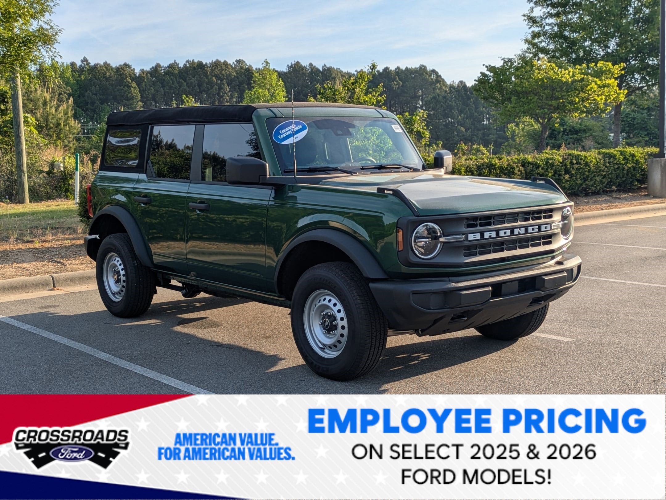 2025 Ford Bronco Base 4x4's photo