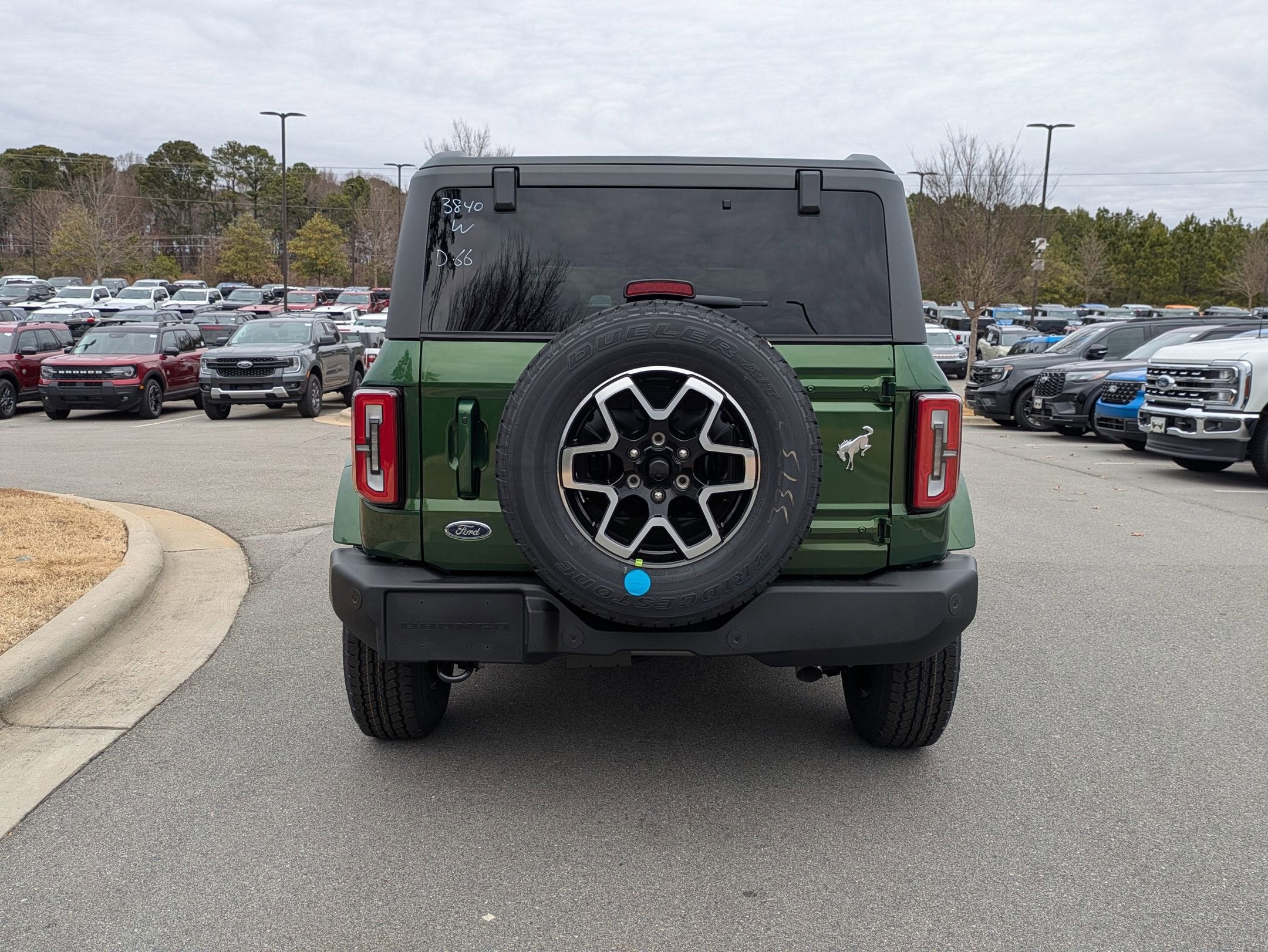 2025 Ford Bronco Outer Banks