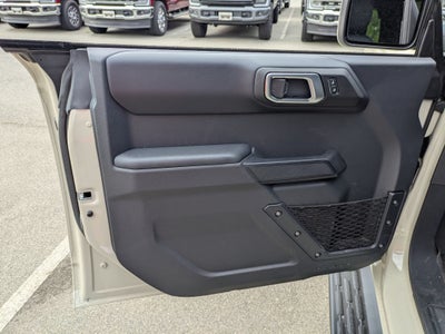 2026 Ford Bronco Outer Banks - Crossroads Courtesy Demo
