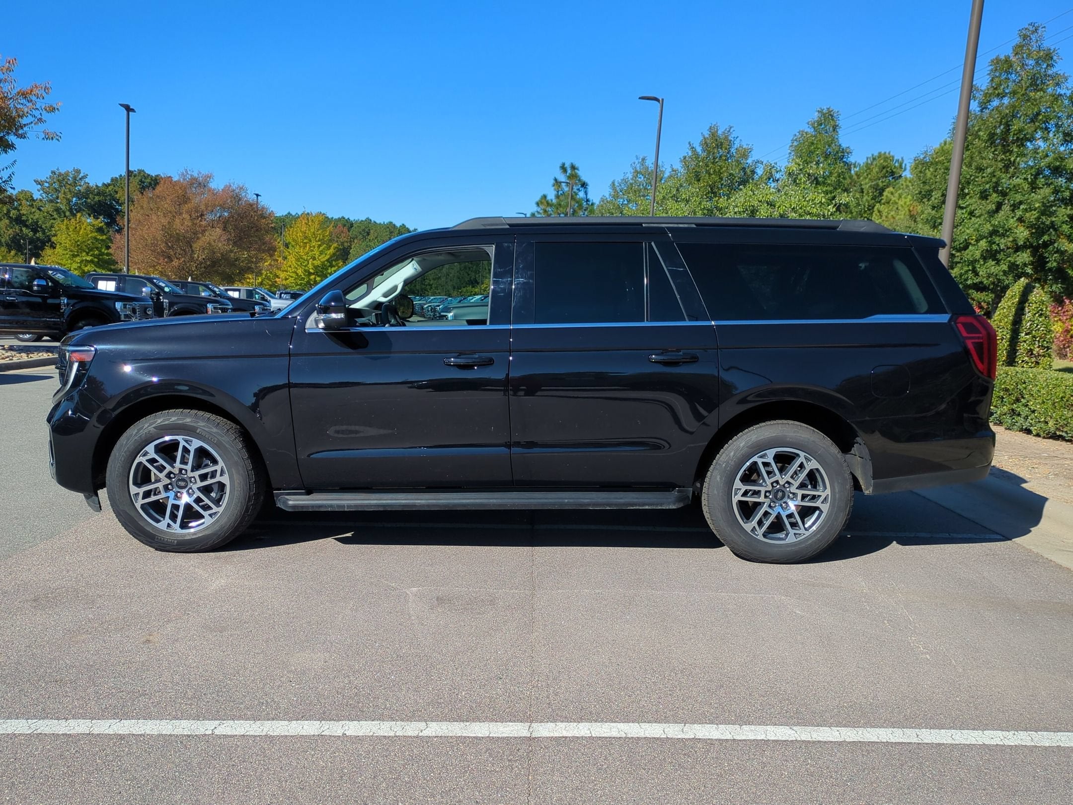 2026 Ford Expedition Max Active - Crossroads Courtesy Demo