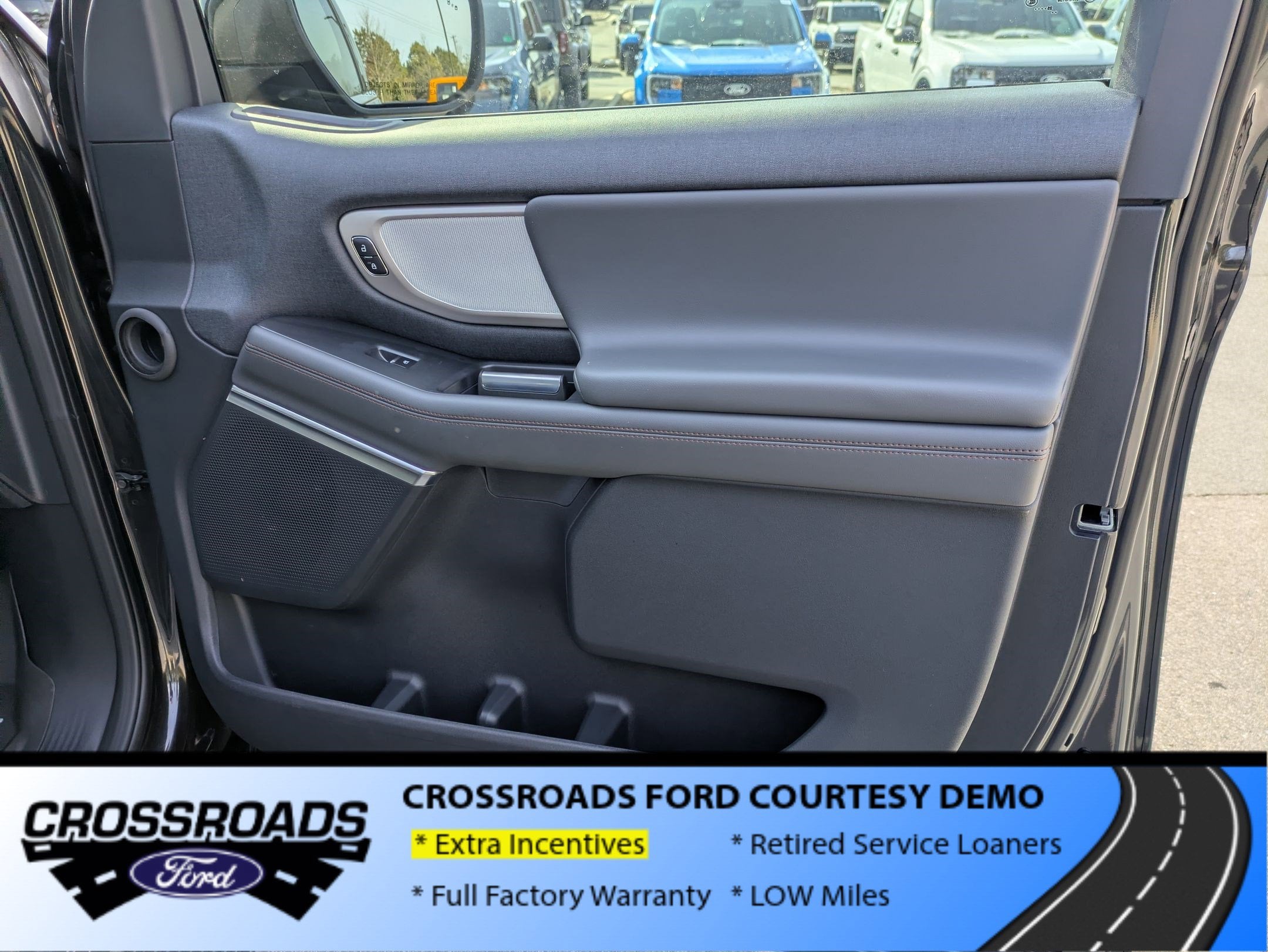 2025 Ford Expedition Max Active - Crossroads Courtesy Demo