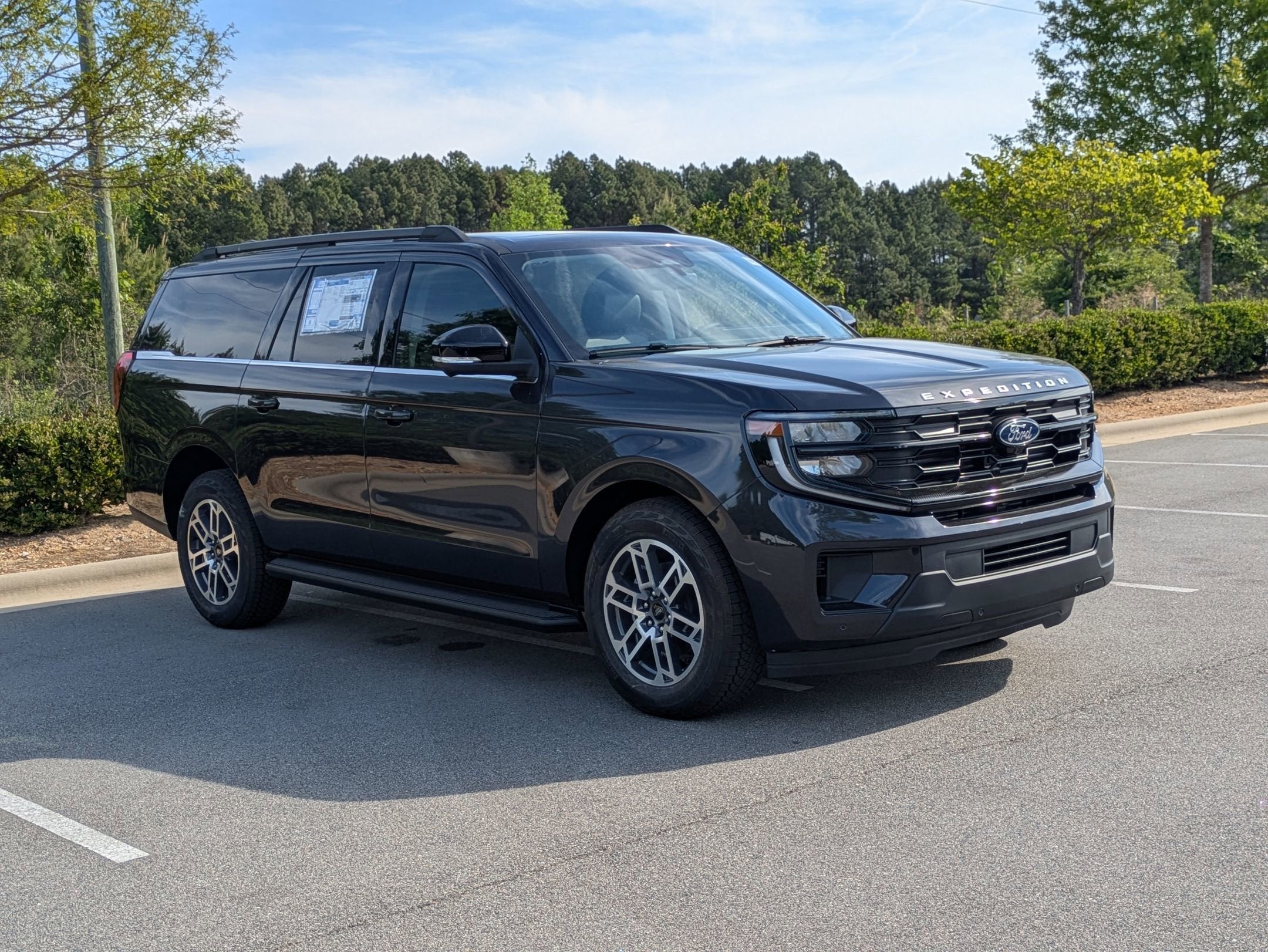 2026 Ford Expedition Active MAX 4x4's photo