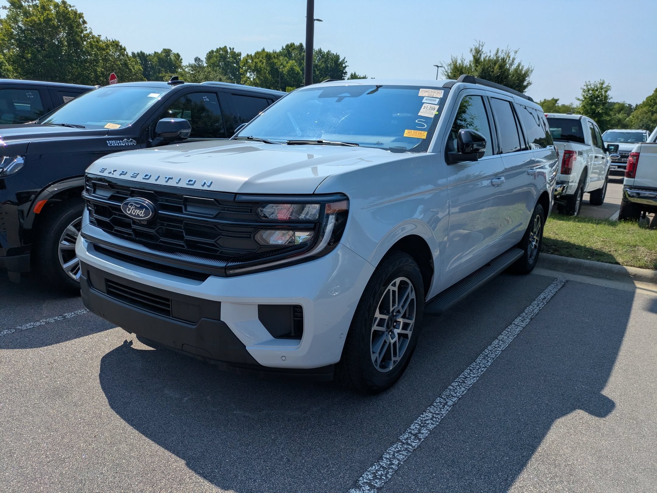 2025 Ford Expedition Max Active