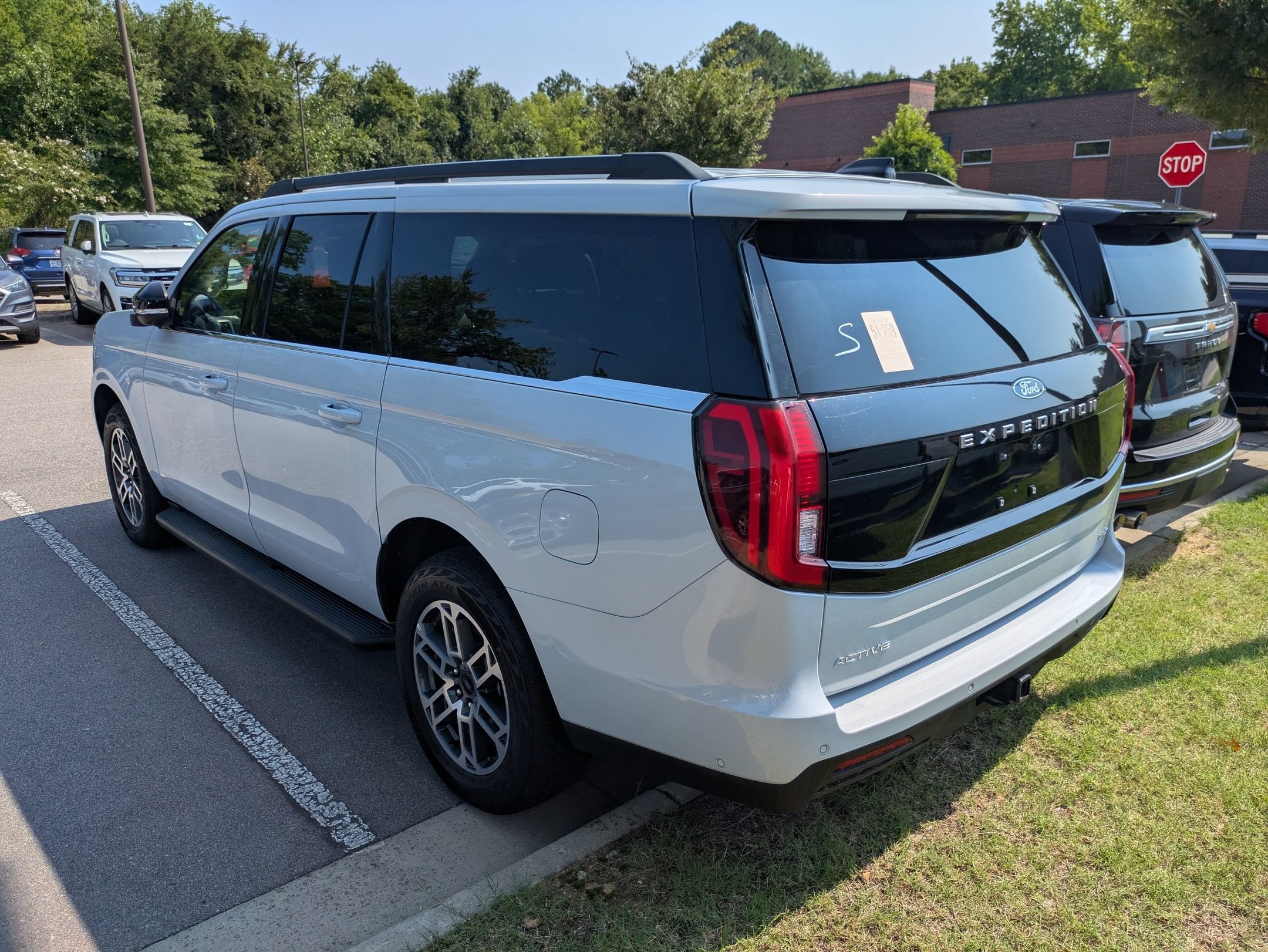 2025 Ford Expedition Max Active