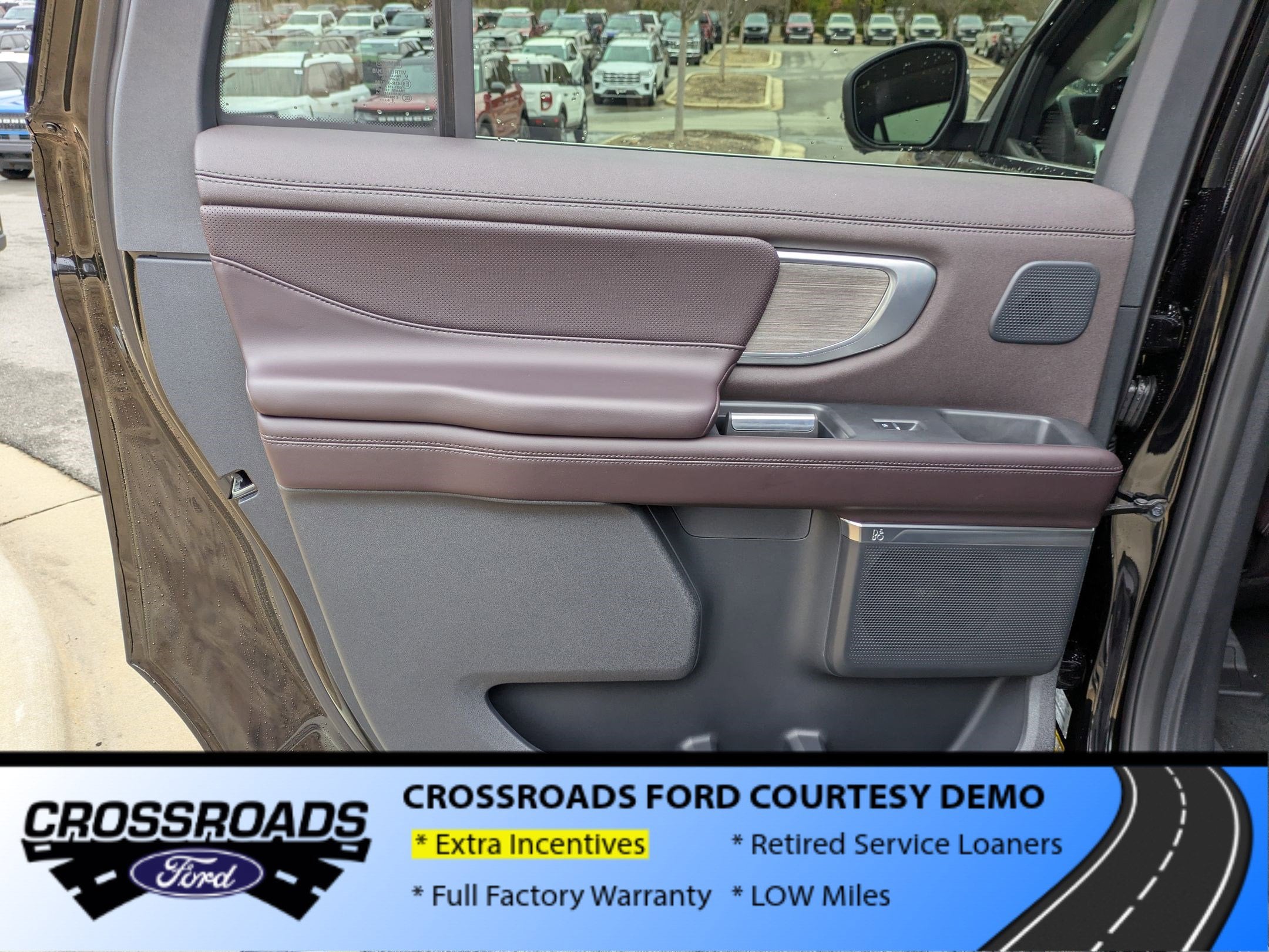 2025 Ford Expedition Max Platinum - Crossroads Courtesy Demo