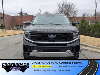 2025 Ford Expedition Max Platinum - Crossroads Courtesy Demo