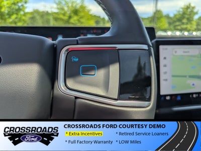 2026 Ford Expedition Max Platinum - Crossroads Manager Demo