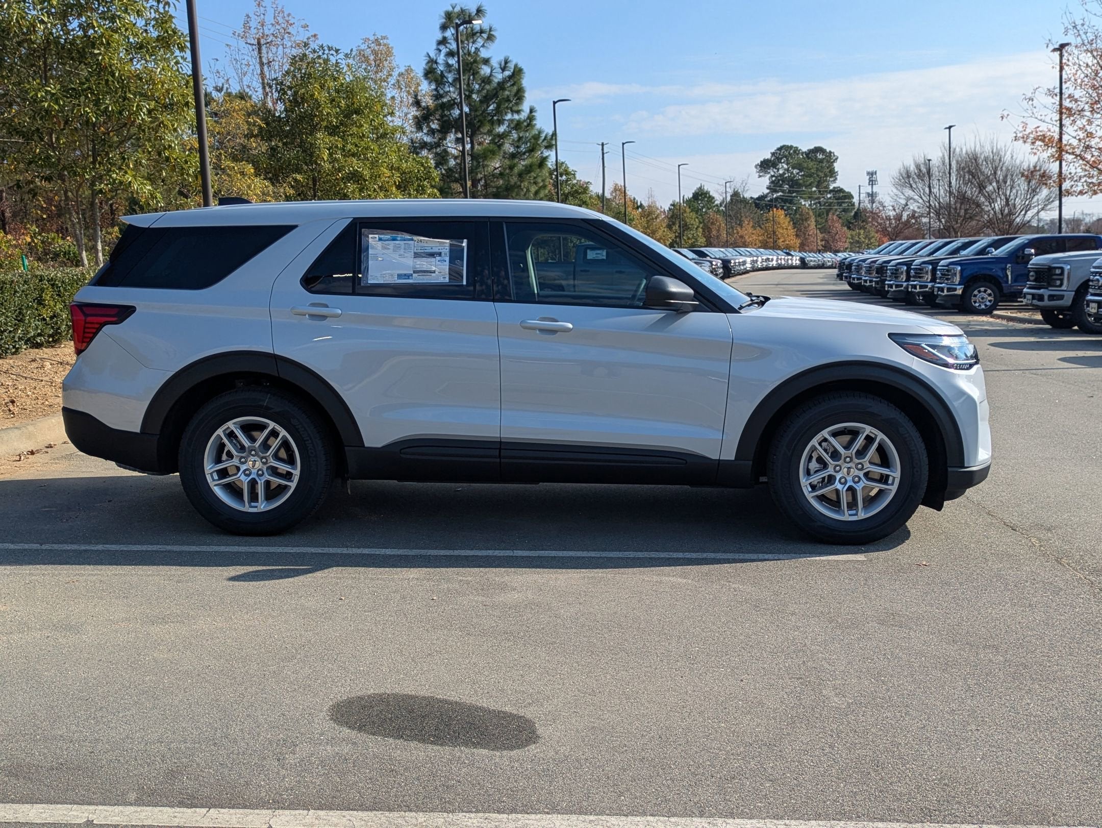 2026 Ford Explorer Active w/100A Pkg