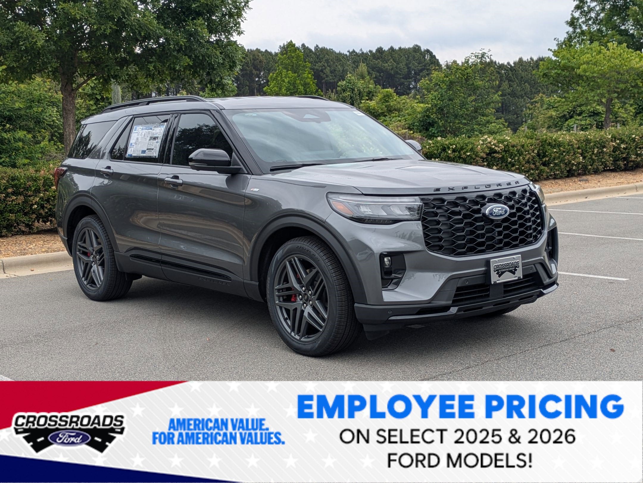 2026 Ford Explorer ST-LINE RWD's photo