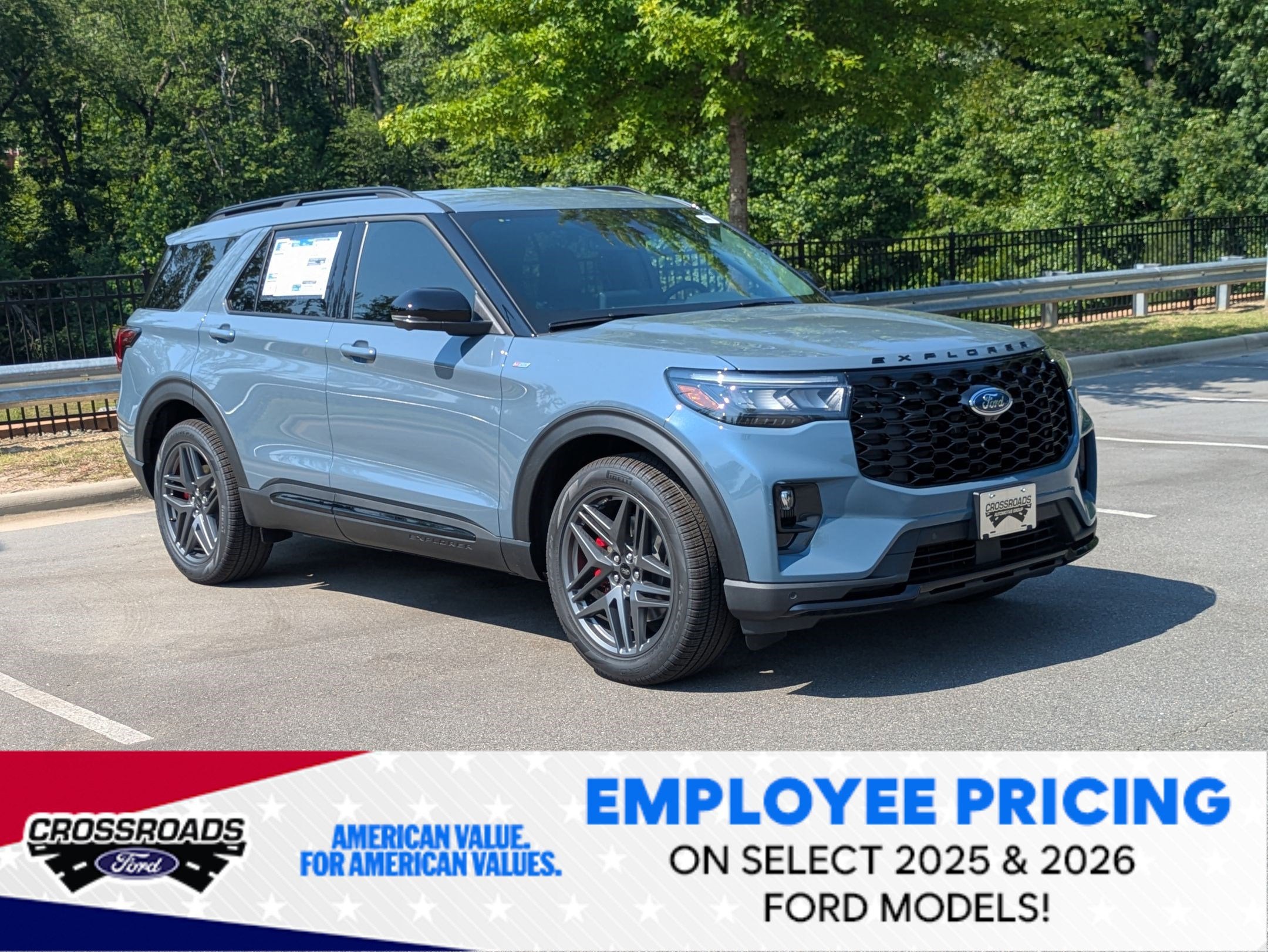 2026 Ford Explorer ST-LINE RWD's photo