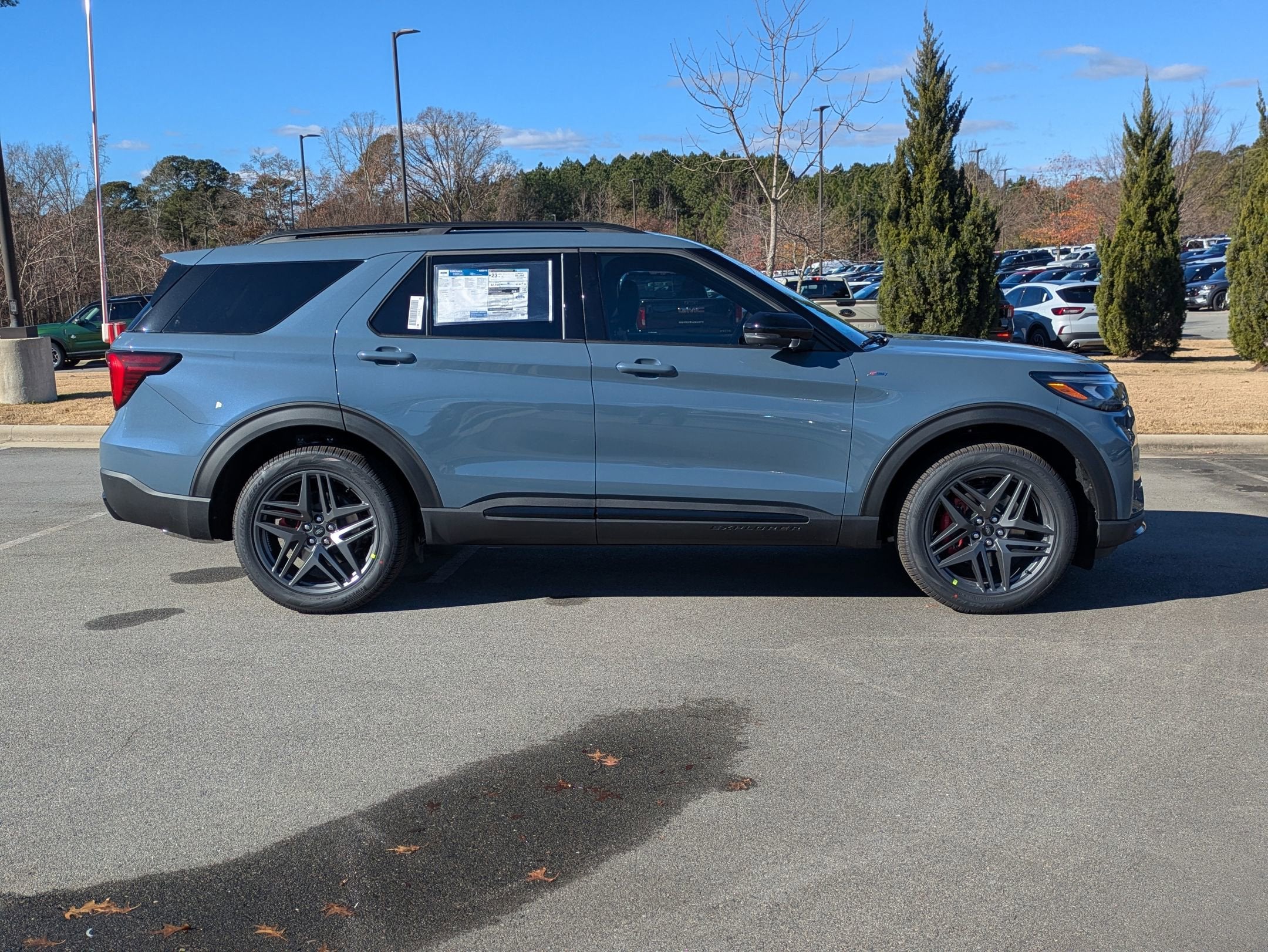 2026 Ford Explorer ST-Line