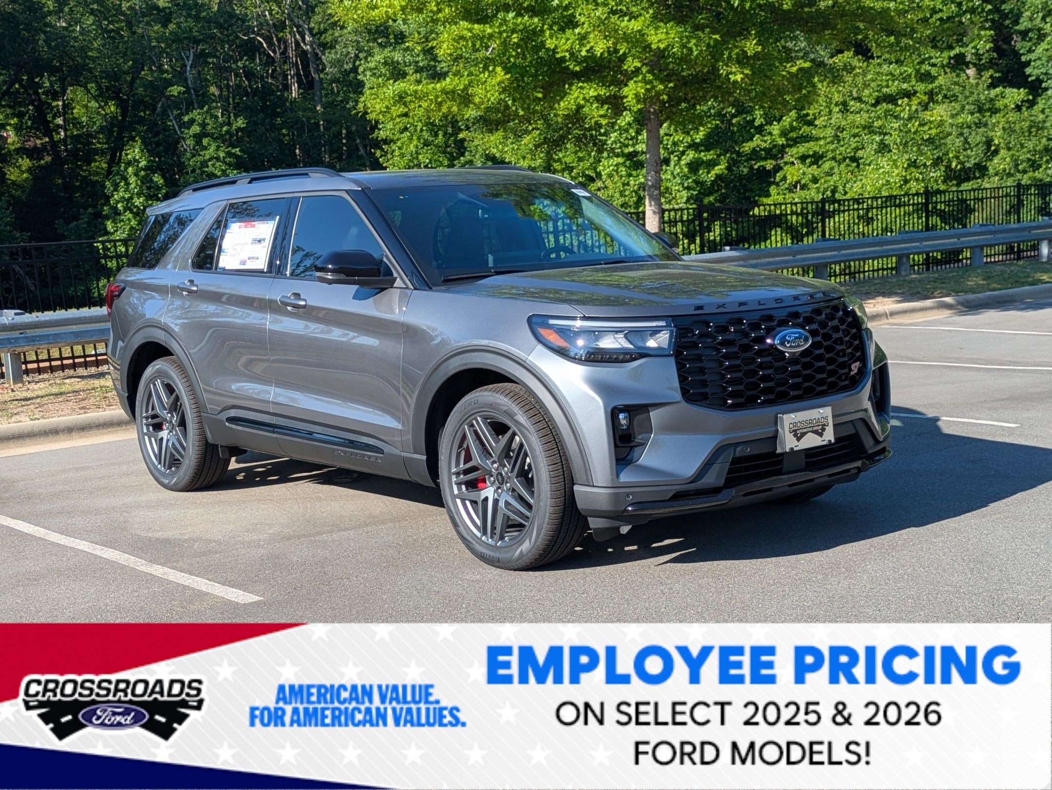 2026 Ford Explorer ST 4WD's photo