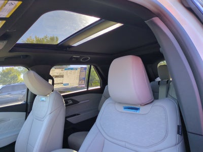 2027 Ford Explorer Platinum