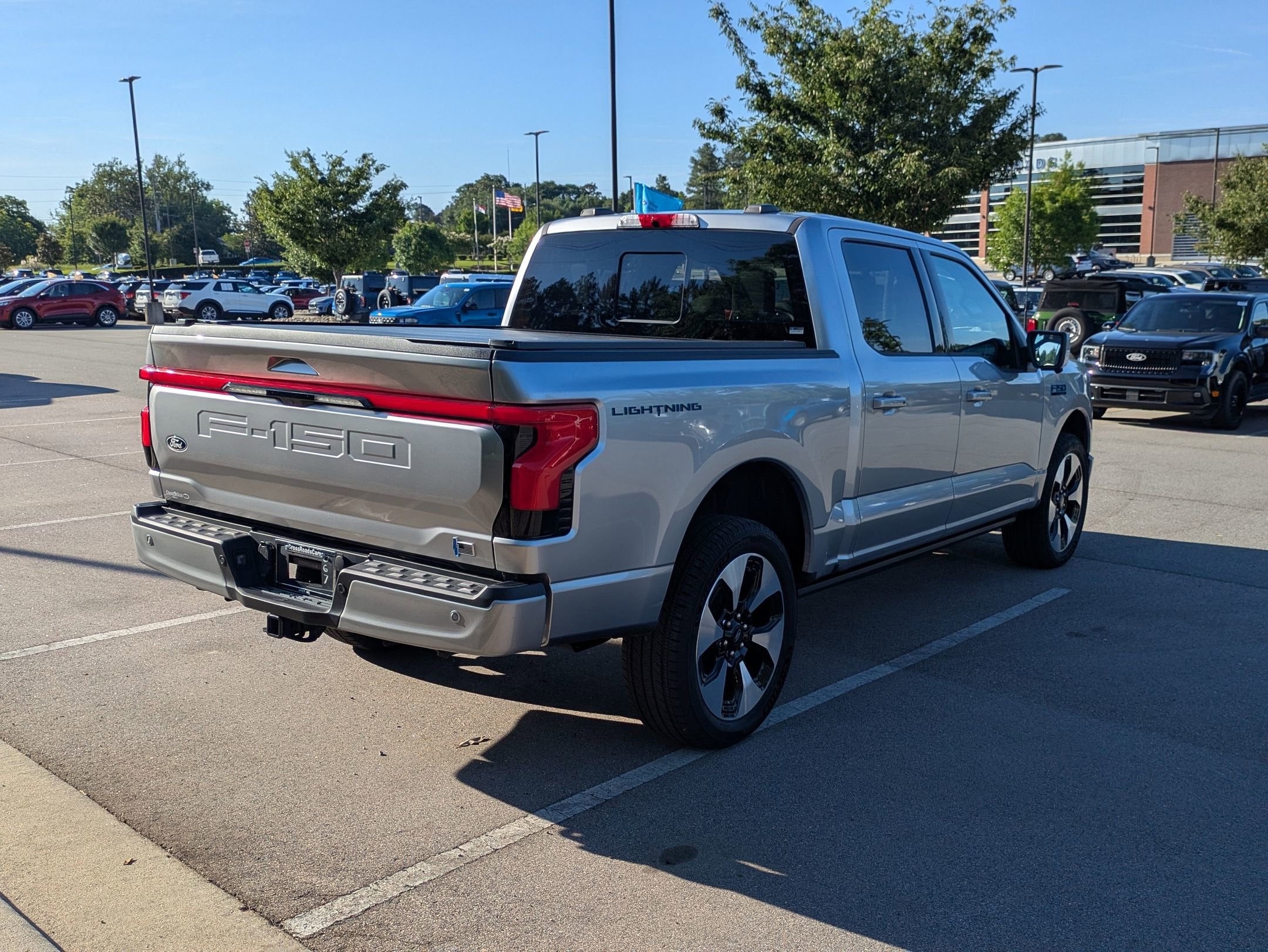 2025 Ford F-150 Lightning Platinum