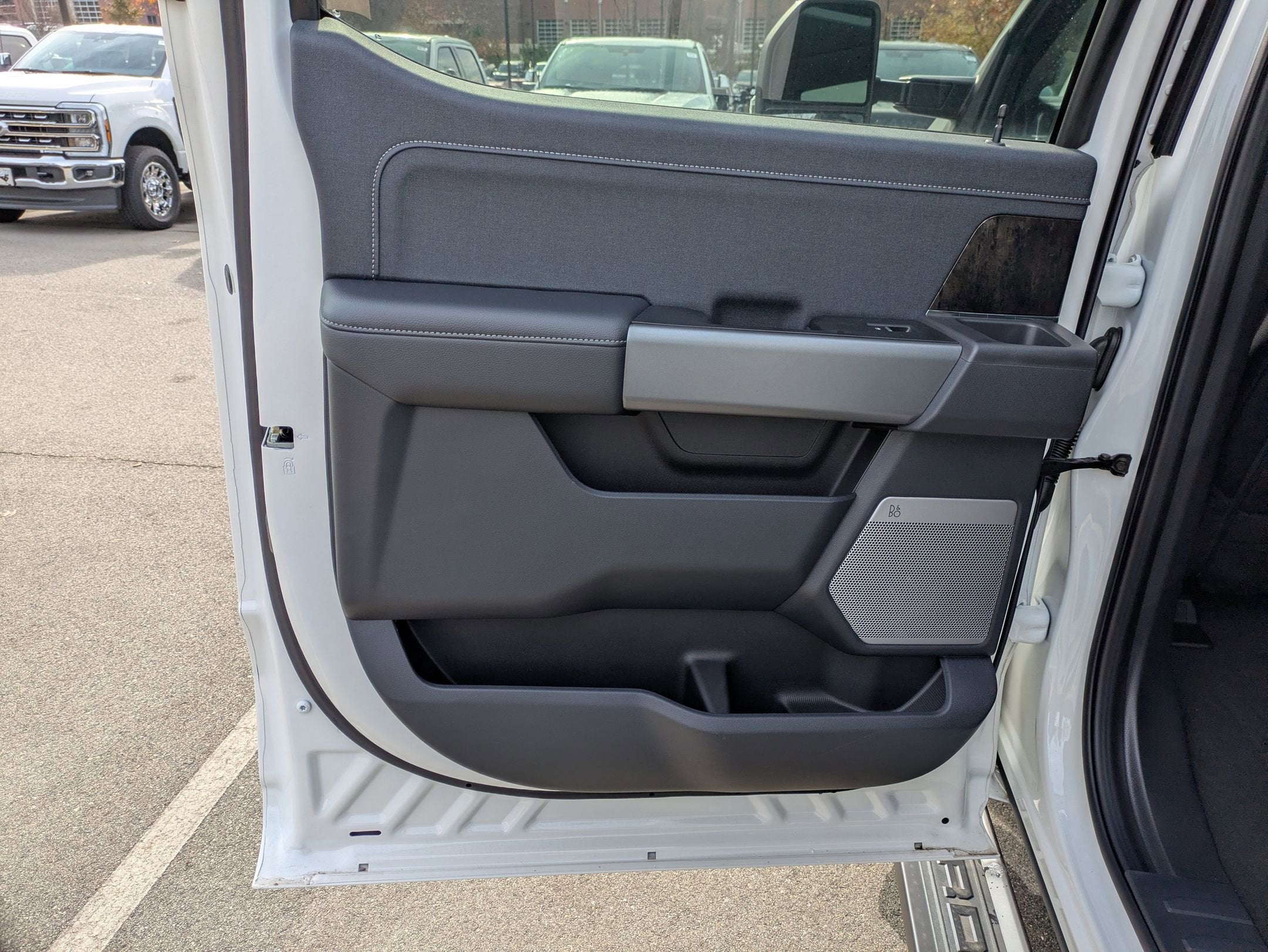 2025 Ford Super Duty F-250 SRW LARIAT