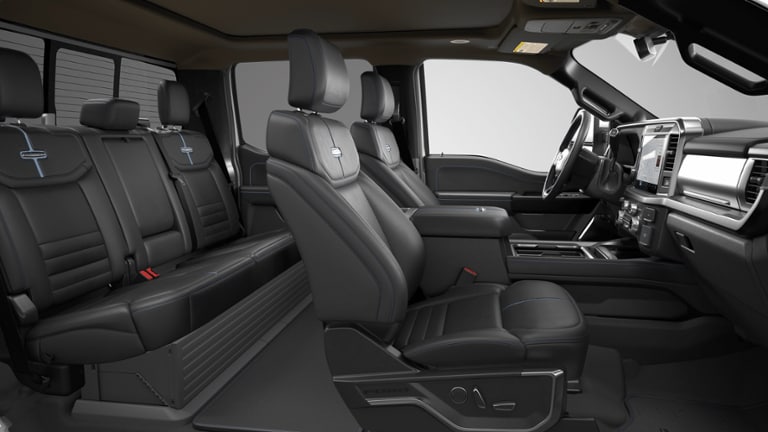 2026 Ford Super Duty F-250 SRW Platinum