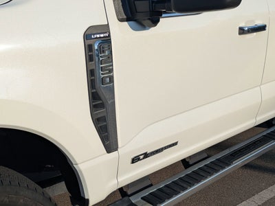 2025 Ford Super Duty F-250 SRW LARIAT
