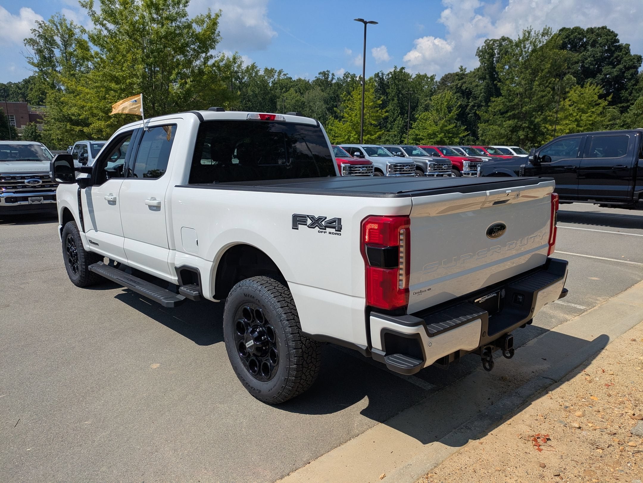 2023 Ford Super Duty F-250 SRW LARIAT