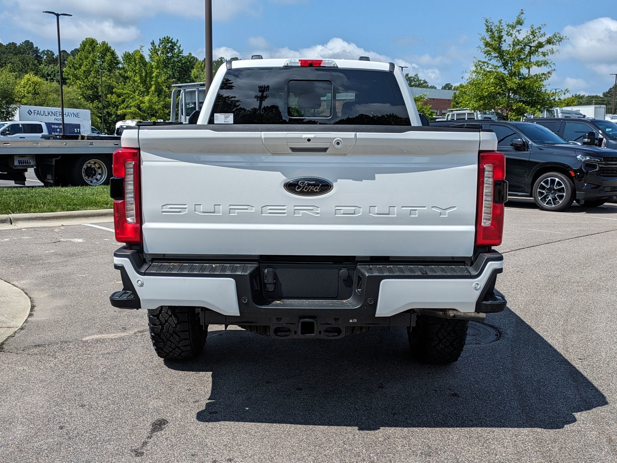2025 Ford Super Duty F-350 SRW LARIAT