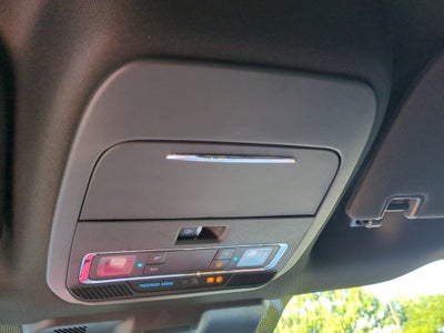 2027 Ford Super Duty F-350 SRW Platinum
