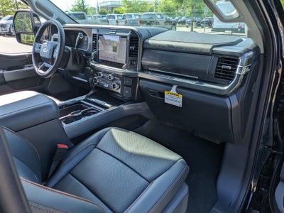 2025 Ford Super Duty F-350 SRW LARIAT