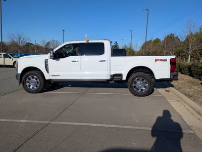 2024 Ford Super Duty F-350 SRW LARIAT