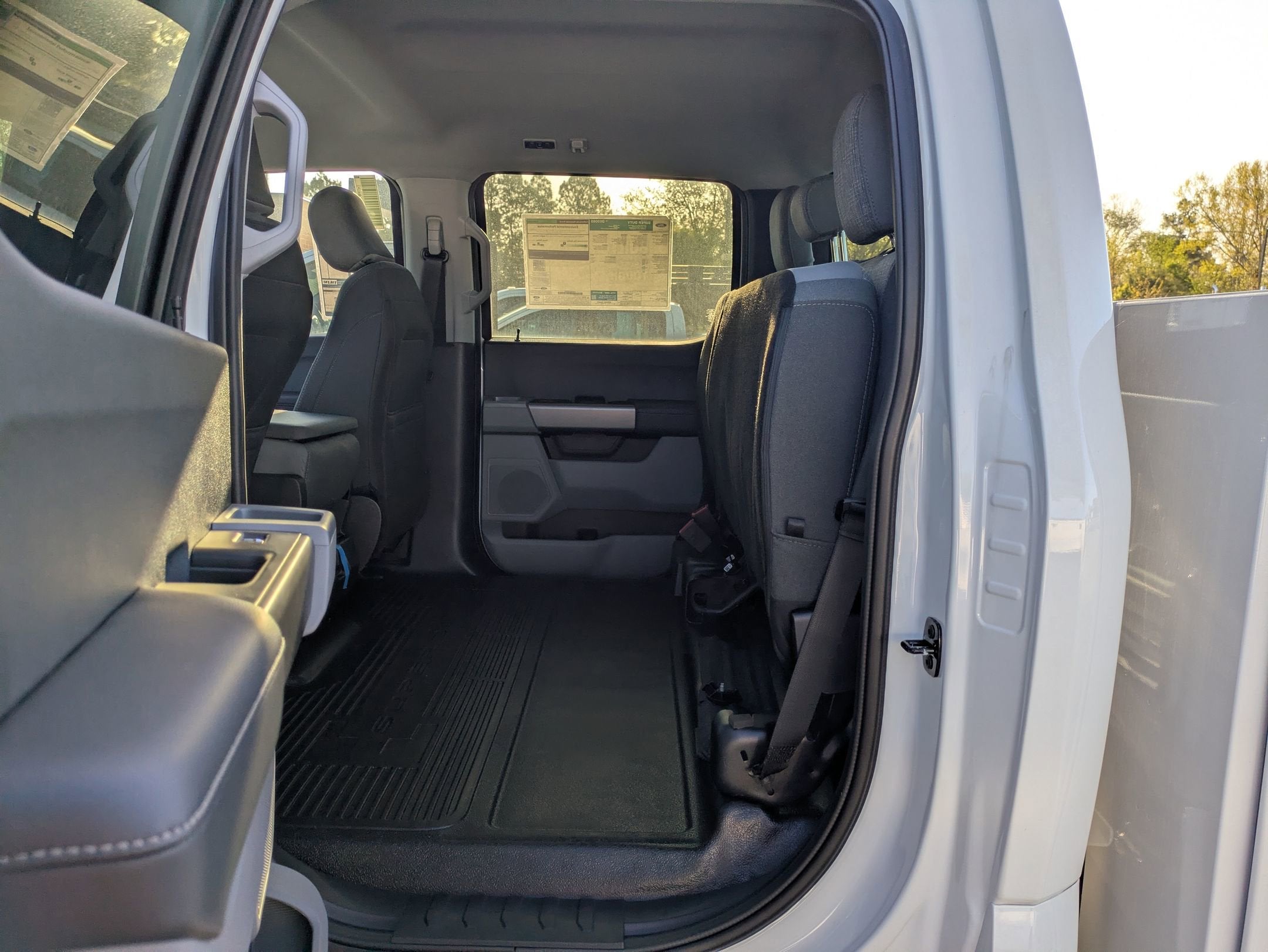 2026 Ford Super Duty F-350 SRW XLT