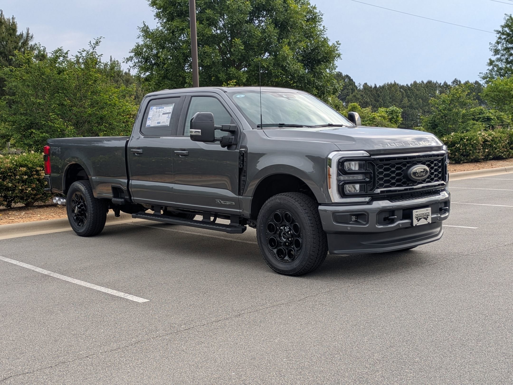 2026 Ford Super Duty F-350 SRW LARIAT