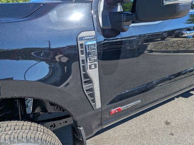 2026 Ford Super Duty F-350 DRW LARIAT