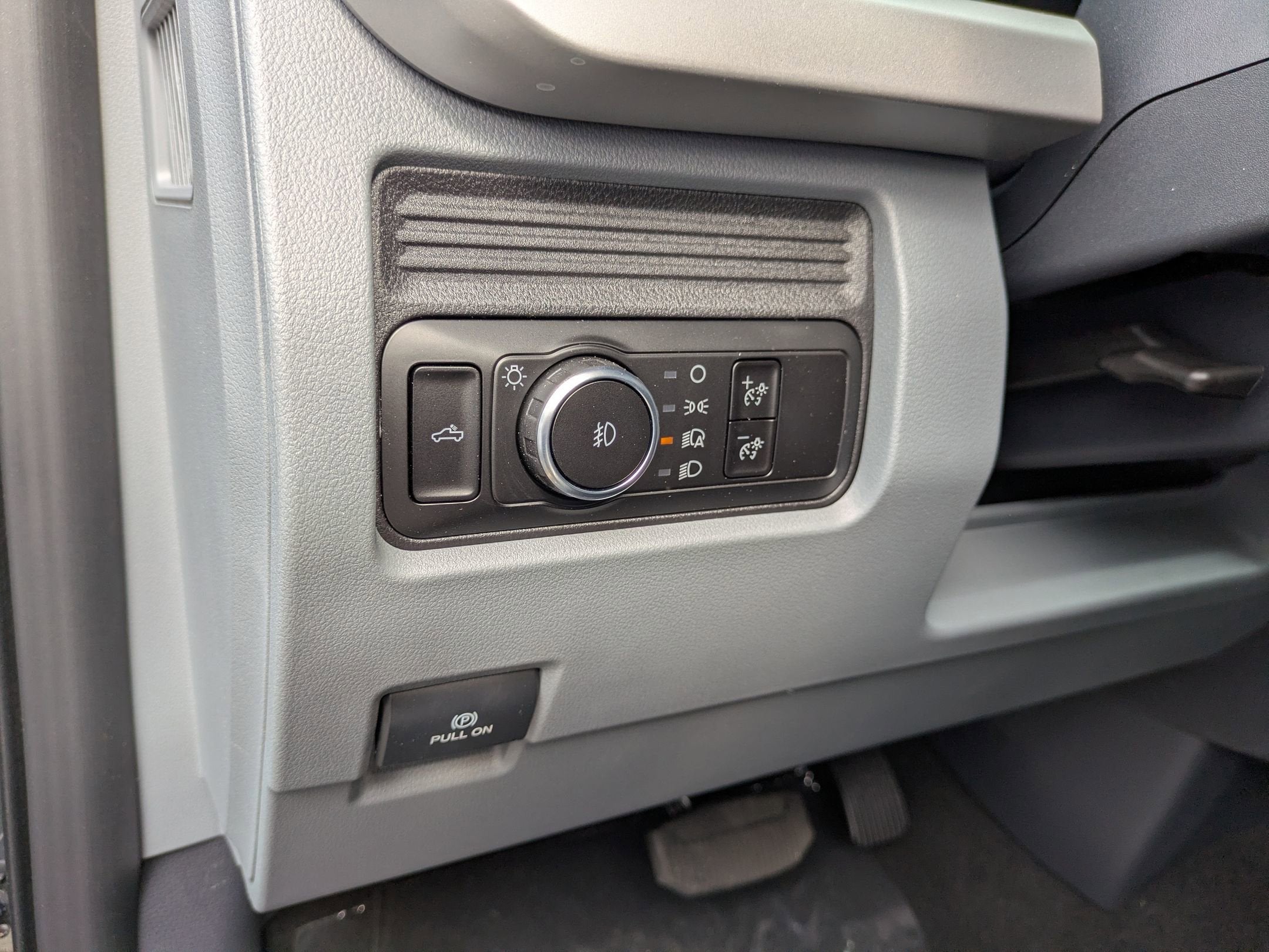 2026 Ford Super Duty F-450 DRW XLT