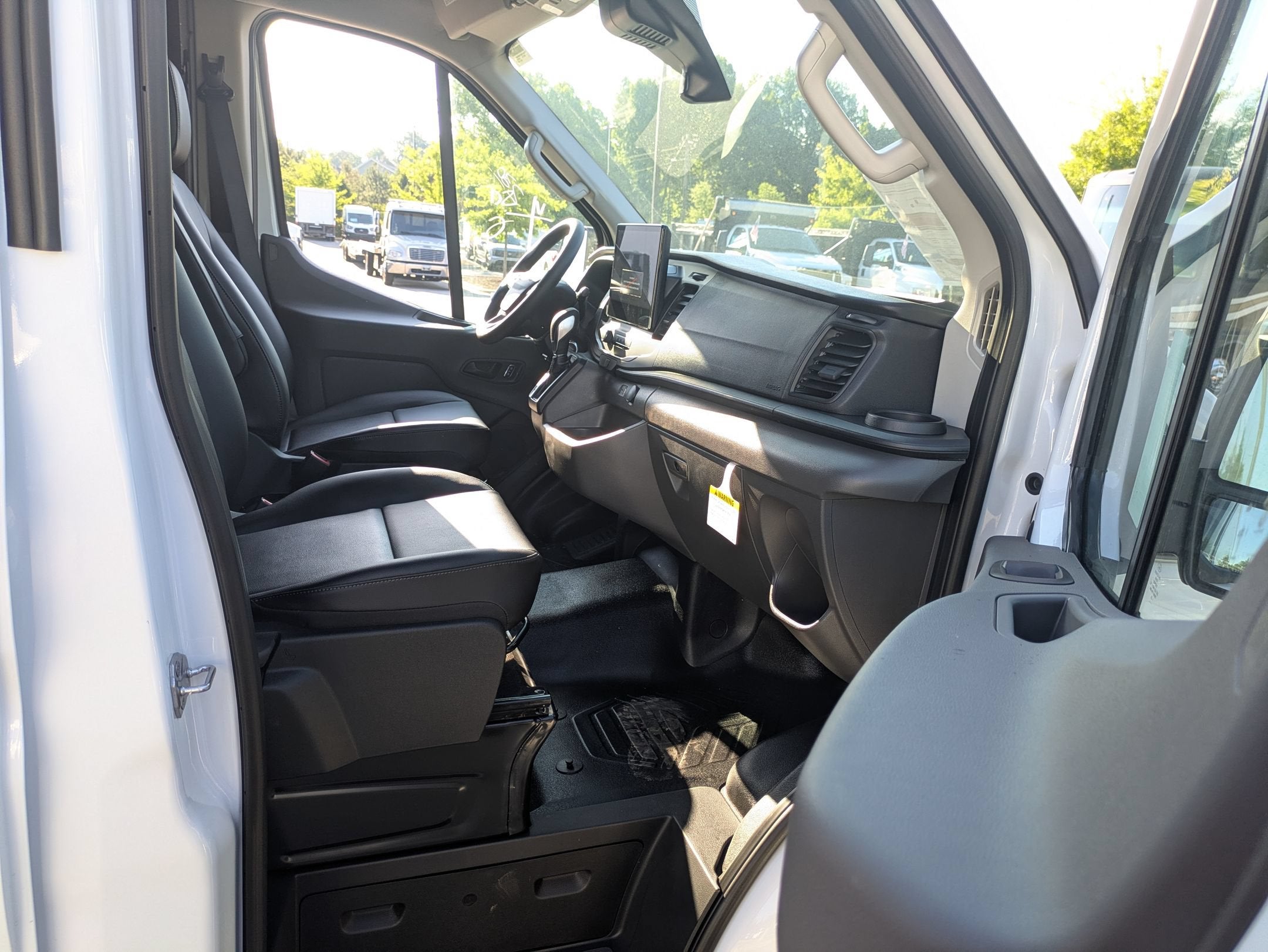 2026 Ford Transit Cargo Van Base