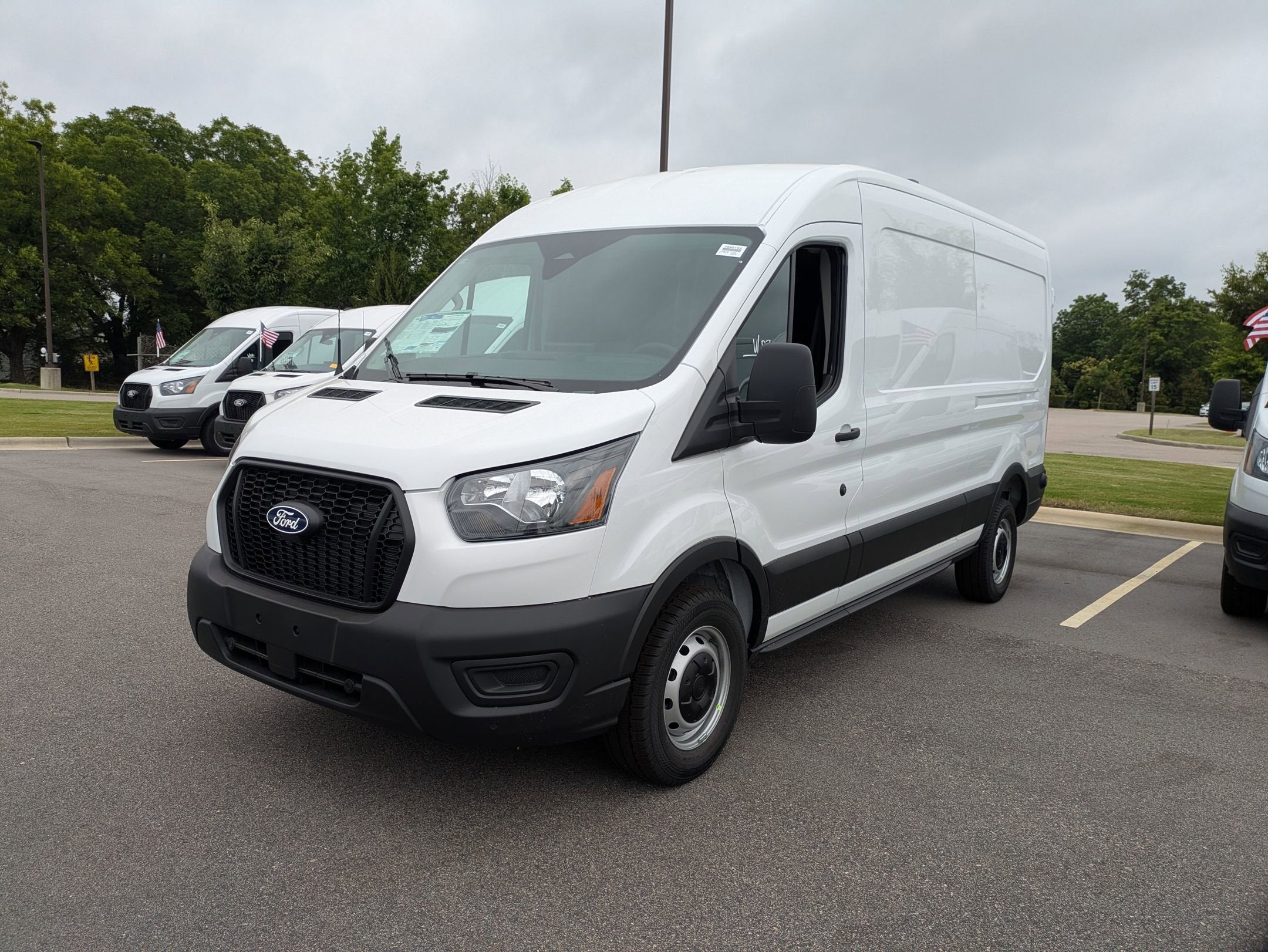 2026 Ford Transit Cargo Van Base