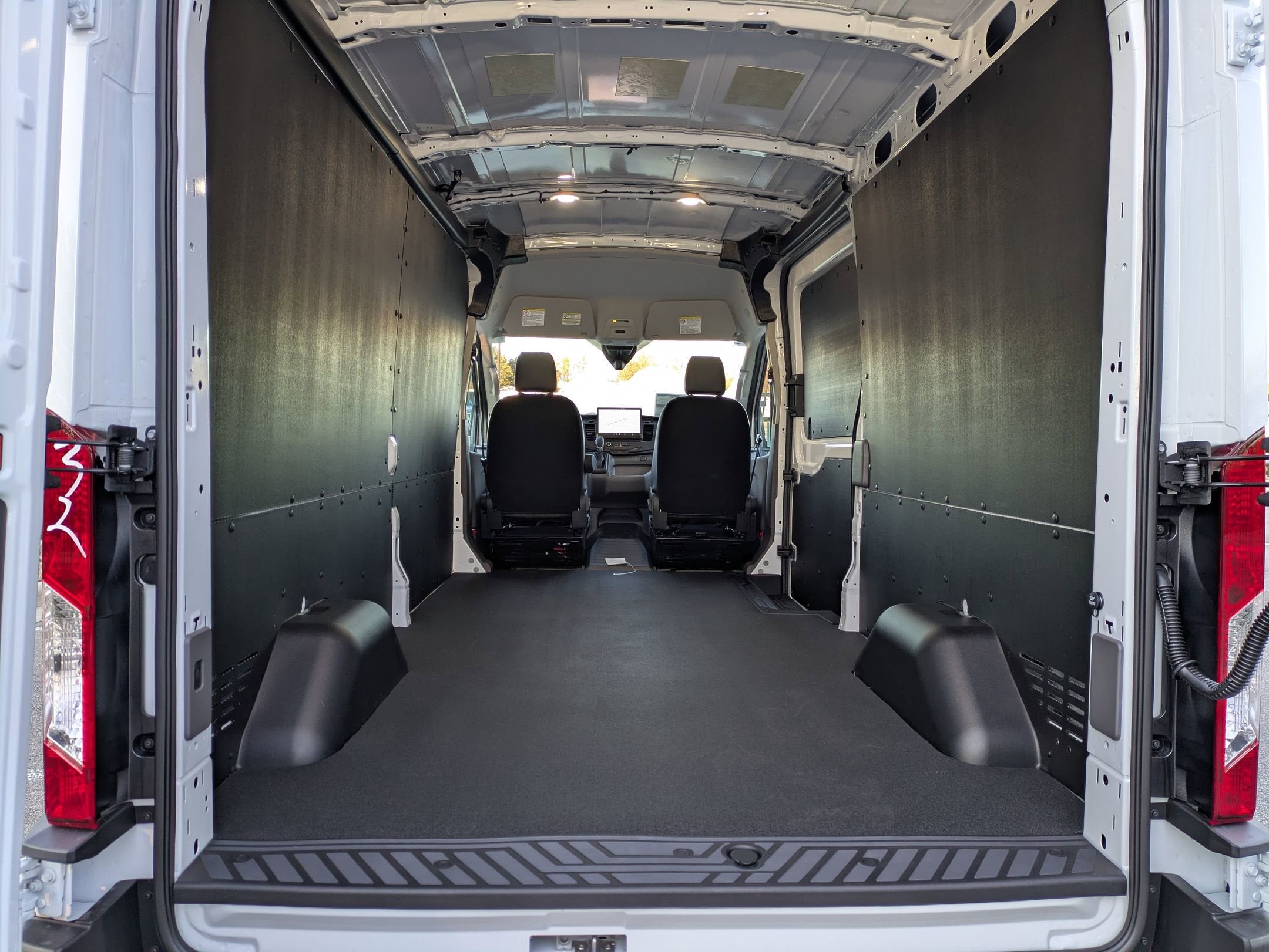 2026 Ford Transit Cargo Van Base
