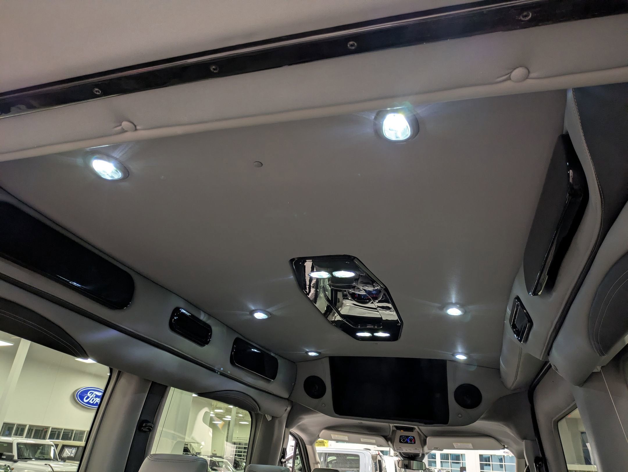 2026 Ford Transit Explorer Conversion 9 Passenger T-250 148" Med Rf 9150 GVWR AWD