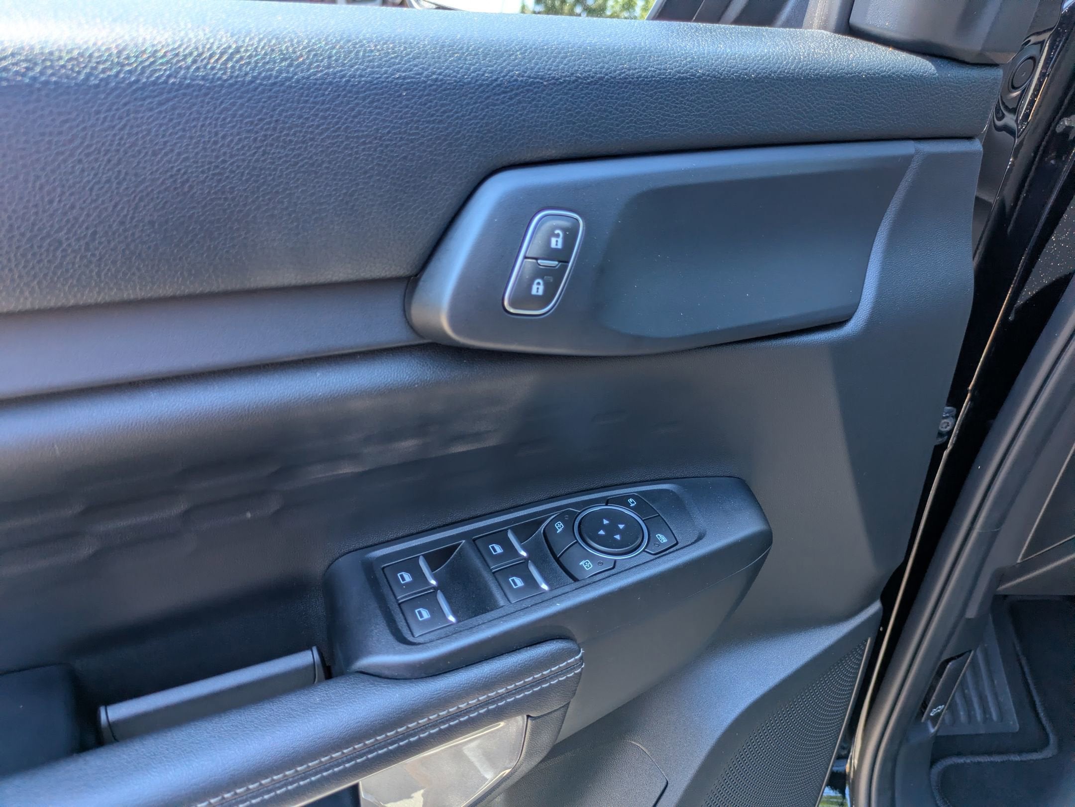 2025 Ford Ranger XLT - Crossroads Courtesy Demo