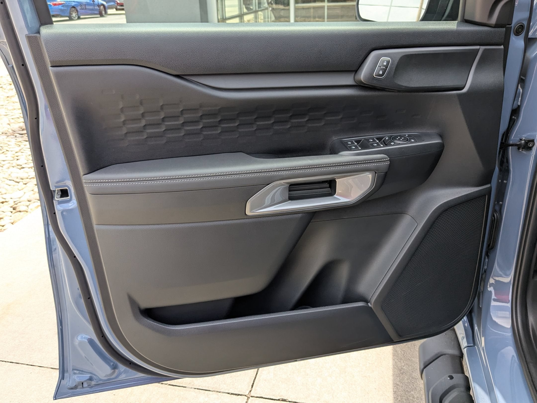 2025 Ford Ranger XLT - Photo 12