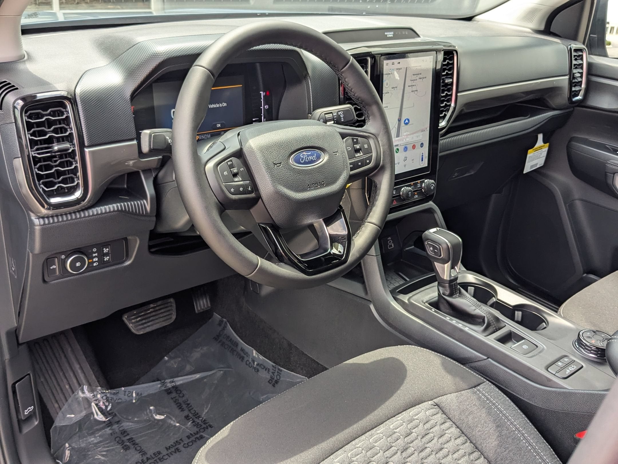 2025 Ford Ranger XLT - Photo 17