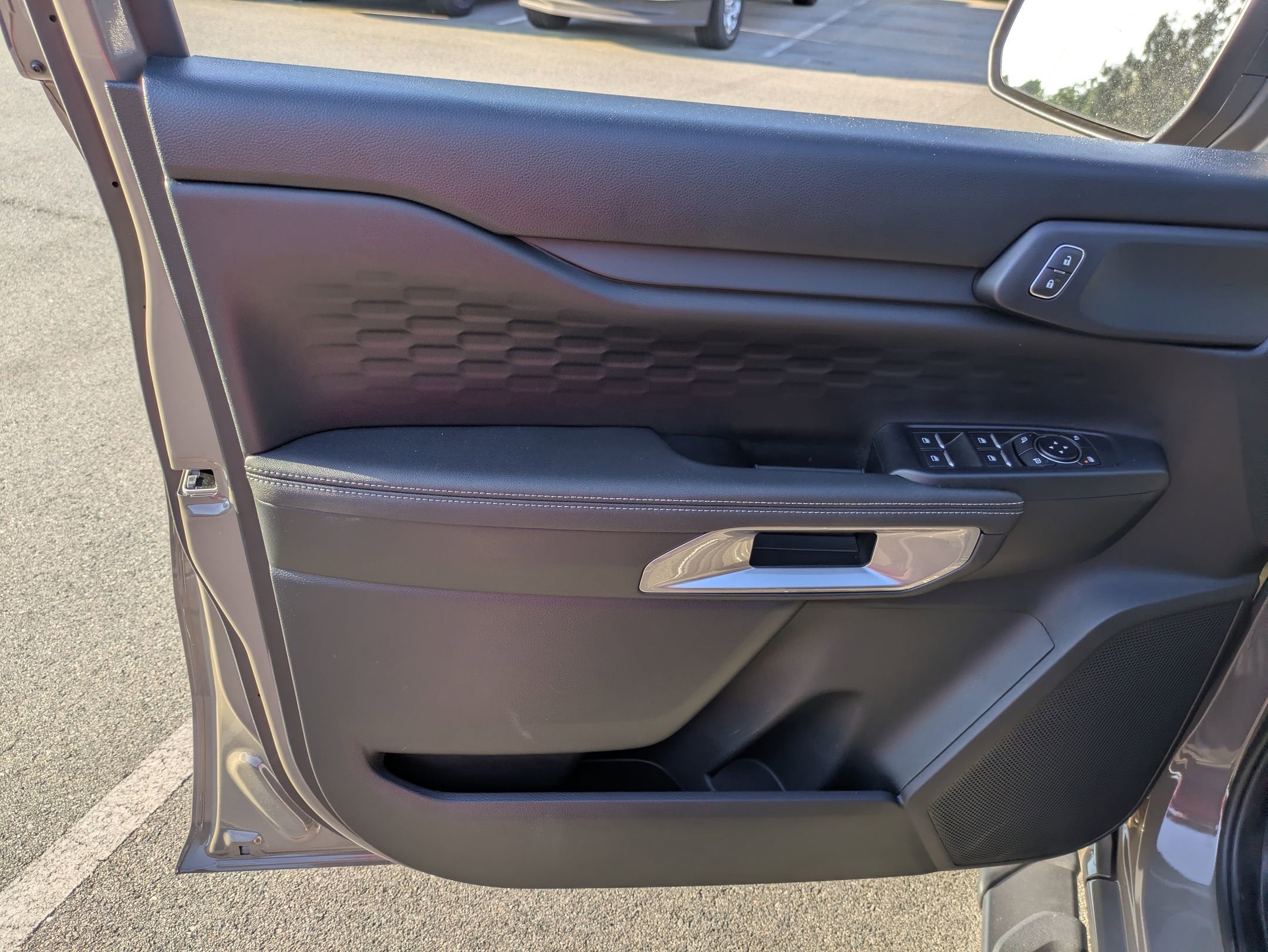 2025 Ford Ranger XLT - Crossroads Courtesy Demo