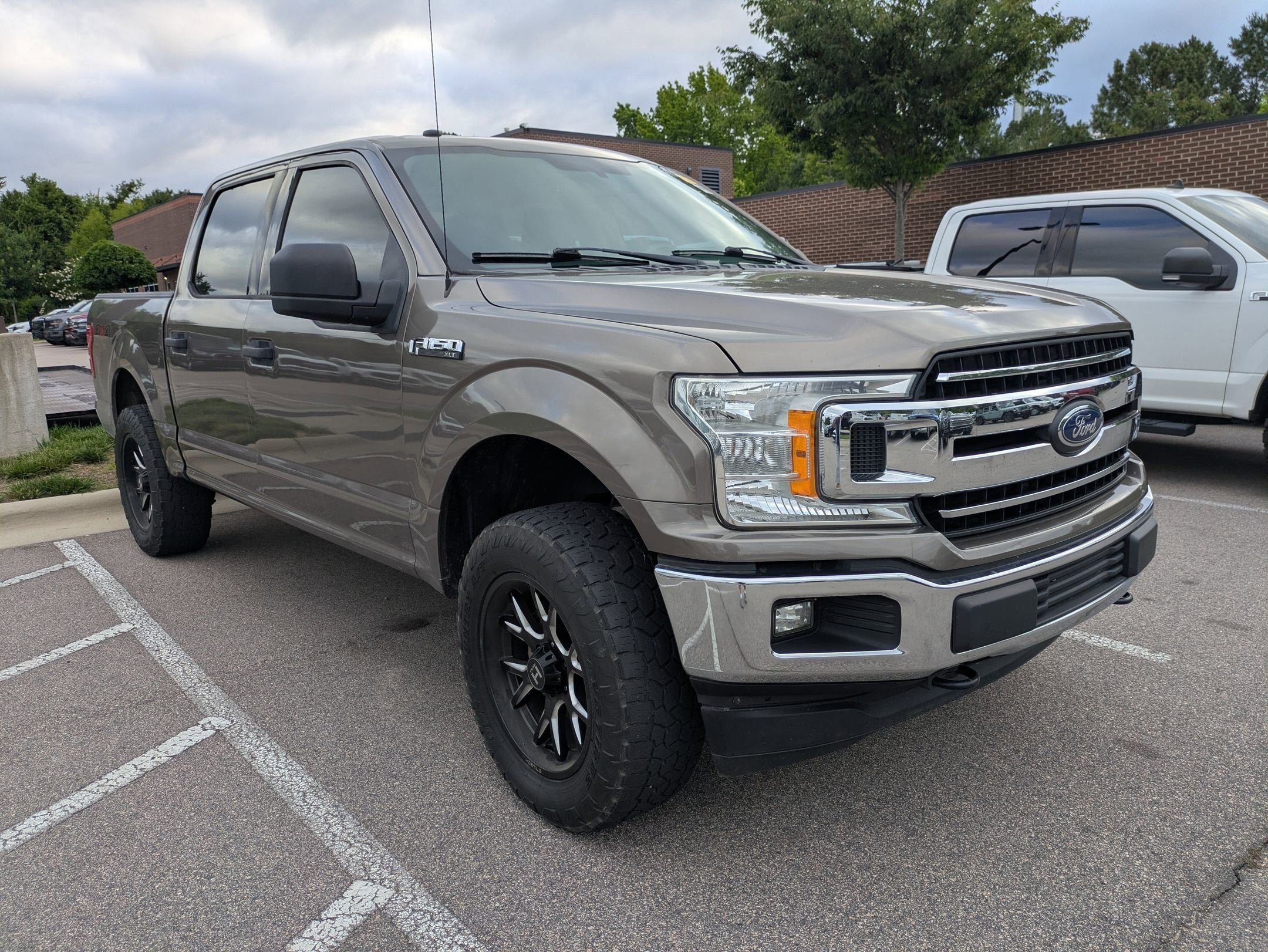 2018 Ford F-150 XLT 4x4 SuperCrew 5-1/2 Box's photo