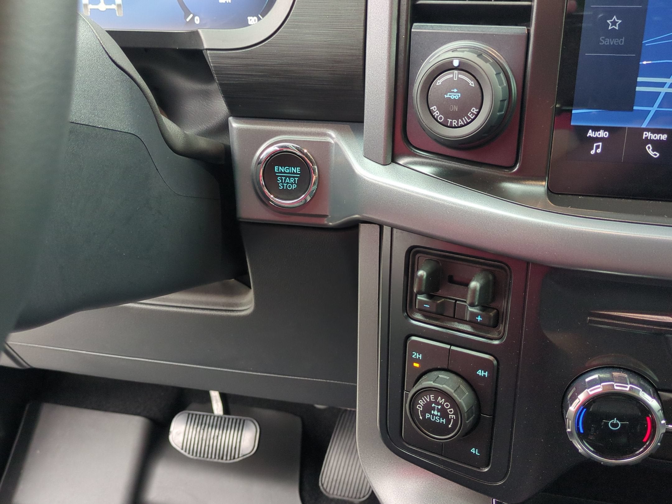 2026 Ford F-150 XLT - Crossroads Courtesy Demo