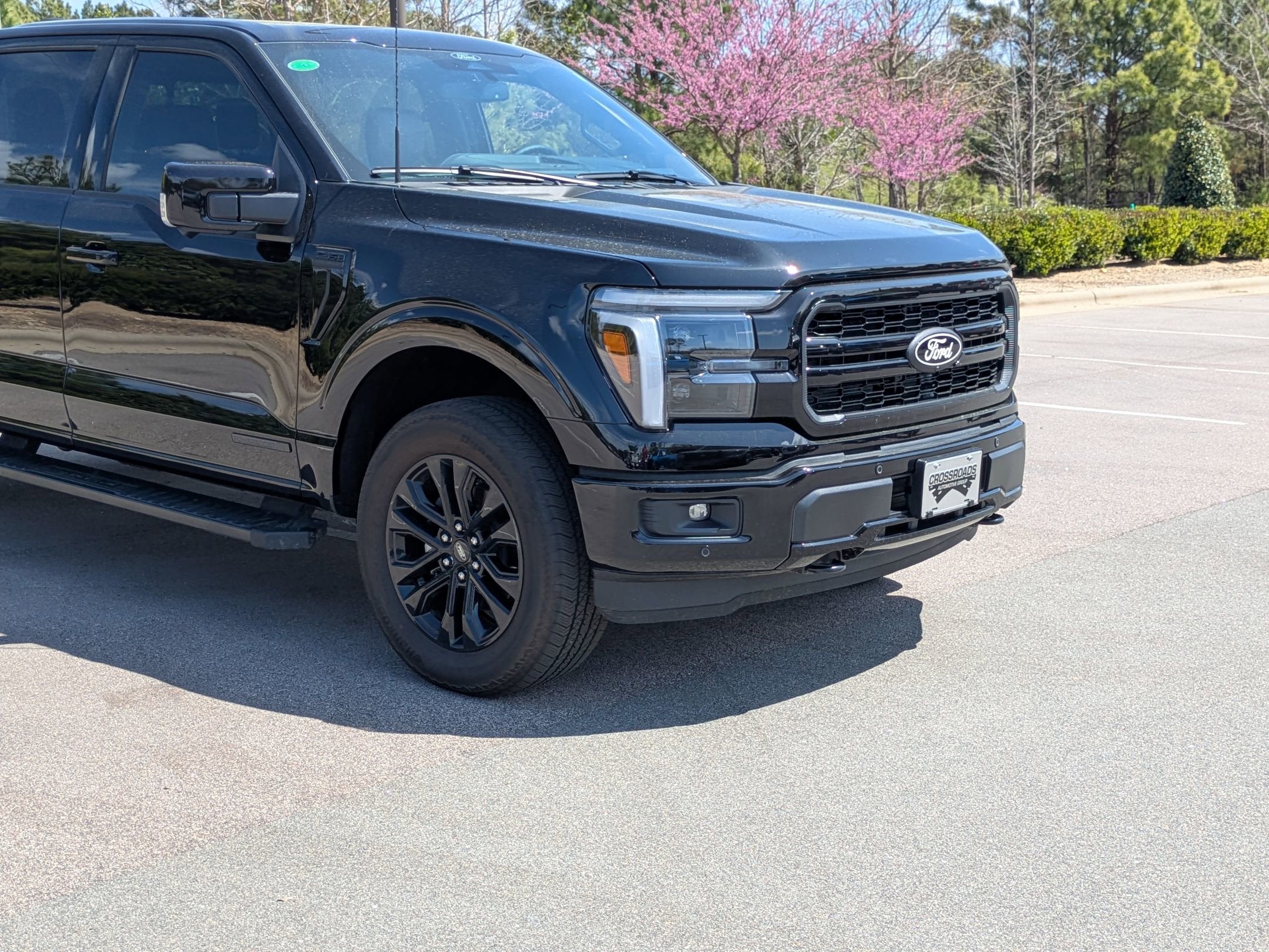 2026 Ford F-150 LARIAT - Crossroads Courtesy Demo