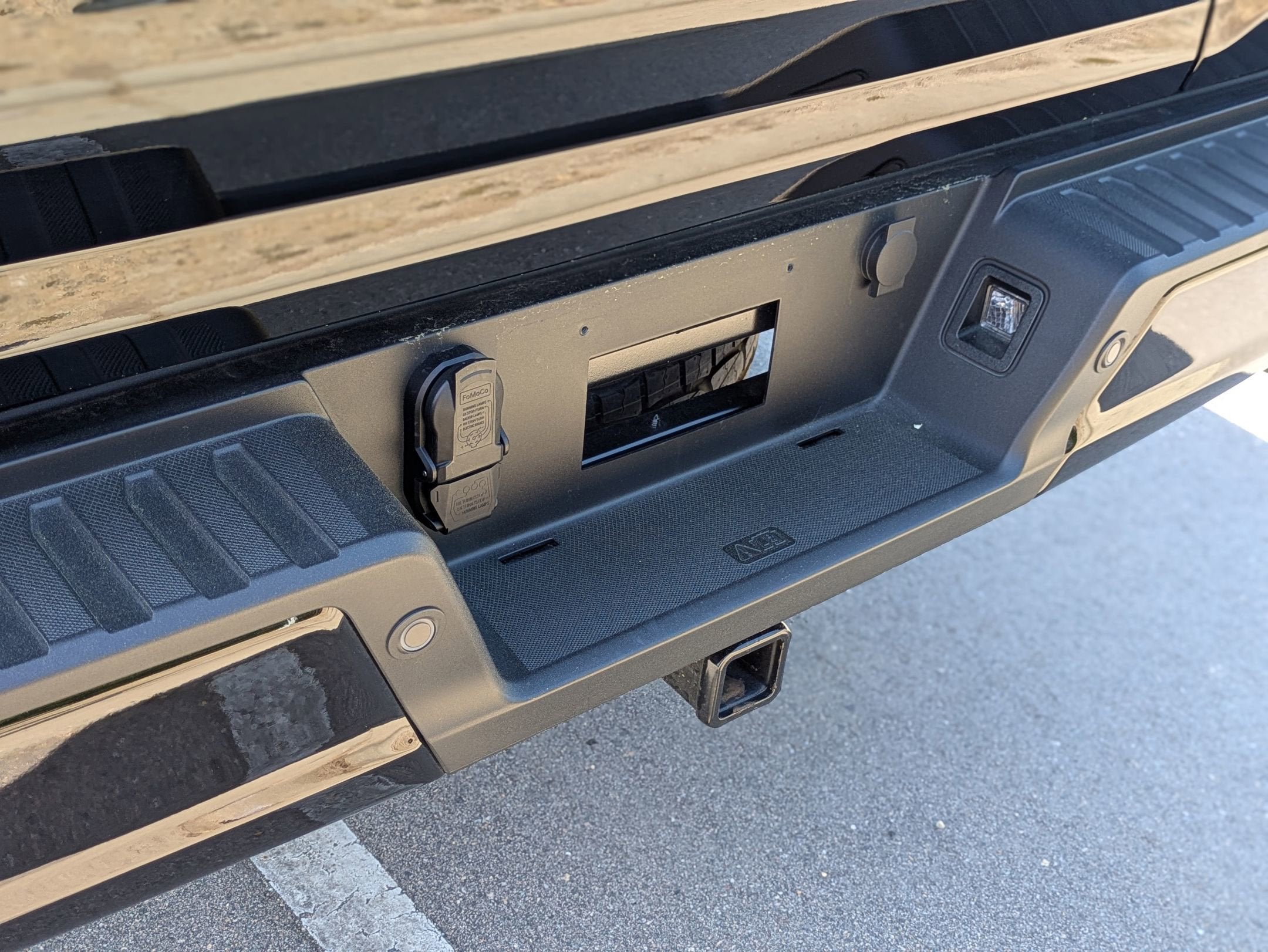 2026 Ford F-150 LARIAT - Crossroads Courtesy Demo