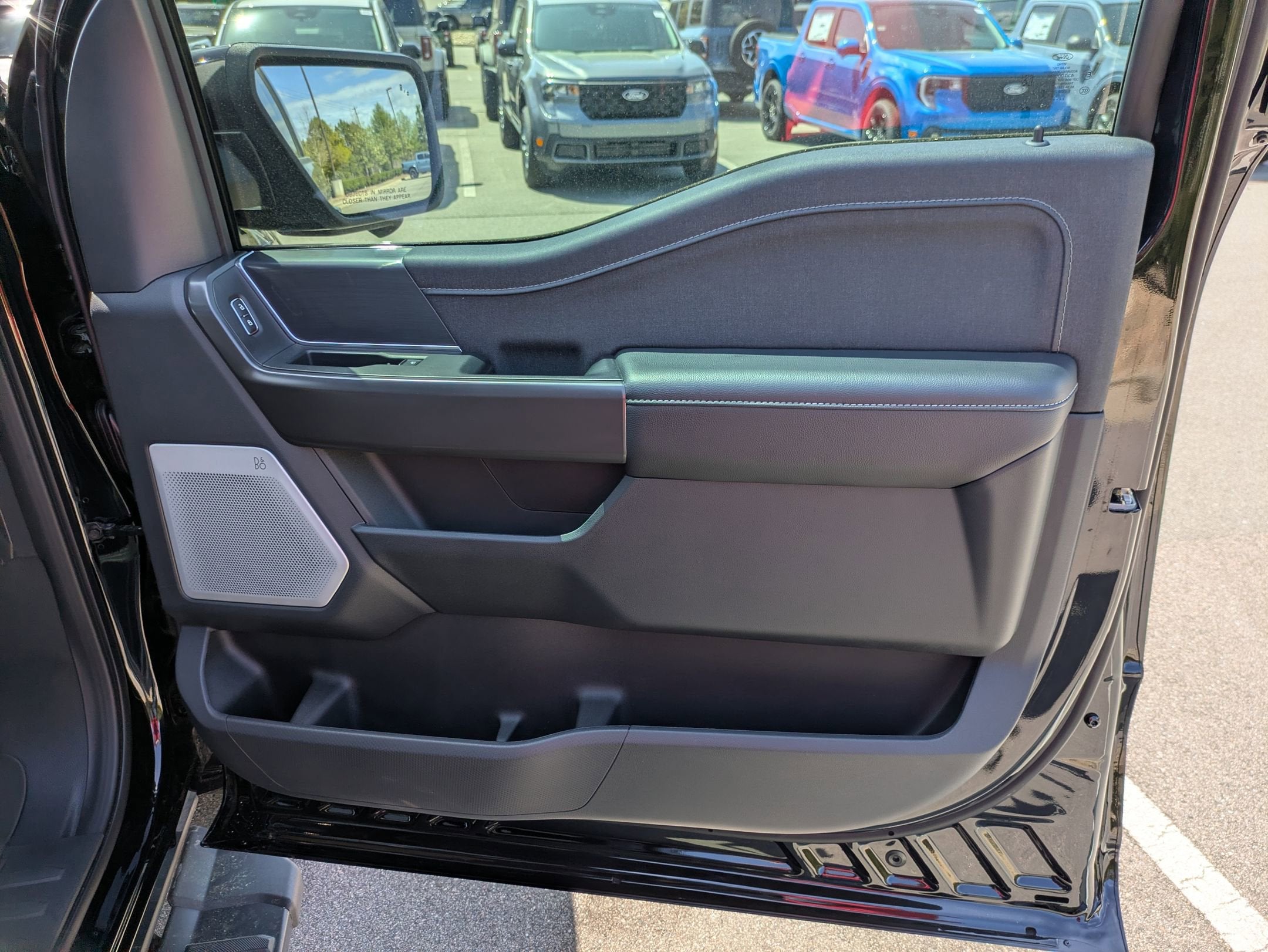 2026 Ford F-150 LARIAT - Crossroads Courtesy Demo