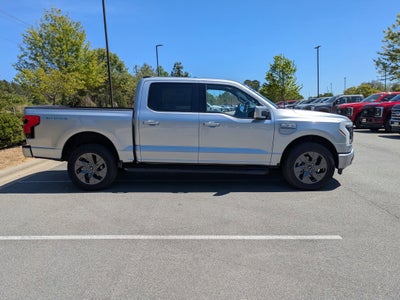 2023 Ford F-150 Lightning LARIAT